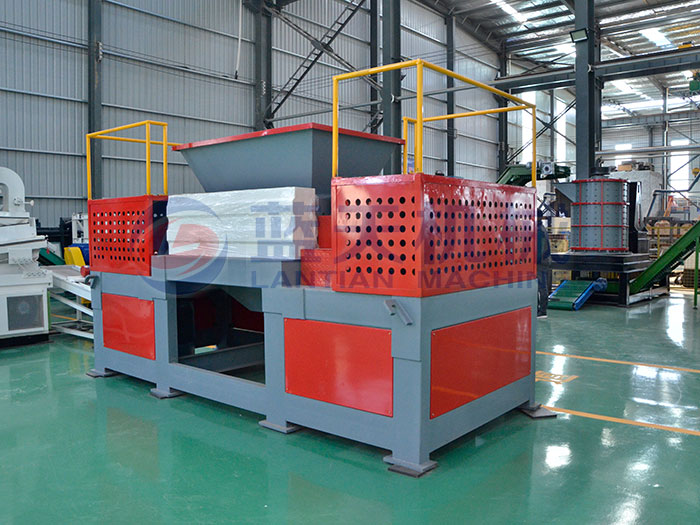 solid waste shredder