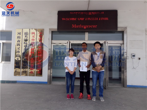 madagascar customer visits garbage sorting machine