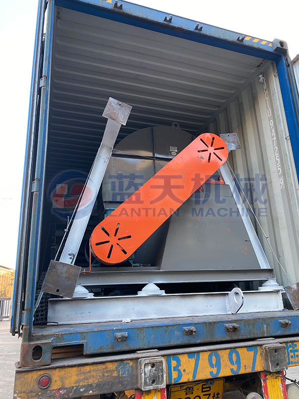 Indonesian customers have purchased waste sorting machine from us many times because our machines are of good quality and are very popular and sell well.